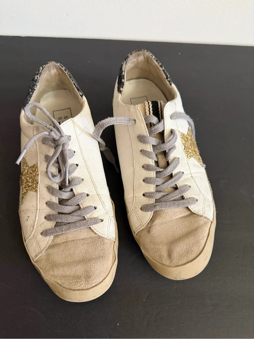 Women’s Cream and Tan Glitter Star Sneakers